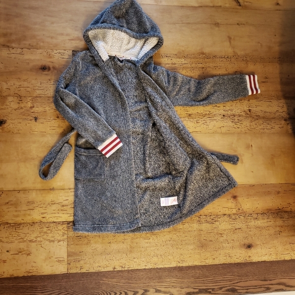 Sz 10/12 Canadiana Housecoat - Picture 6 of 8